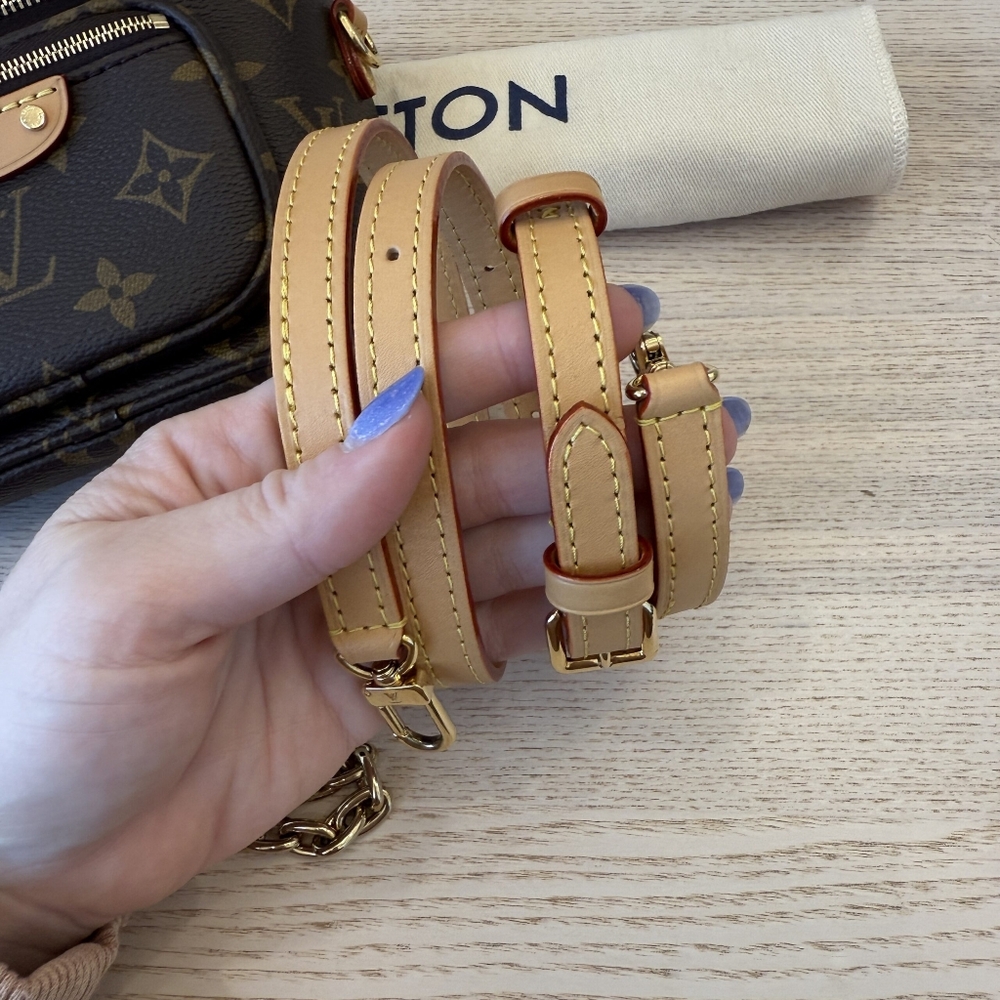 SOLD/TRADED‼️Louis Vuitton Monogram Crossbody with Gold Chain - Picture 6 of 6